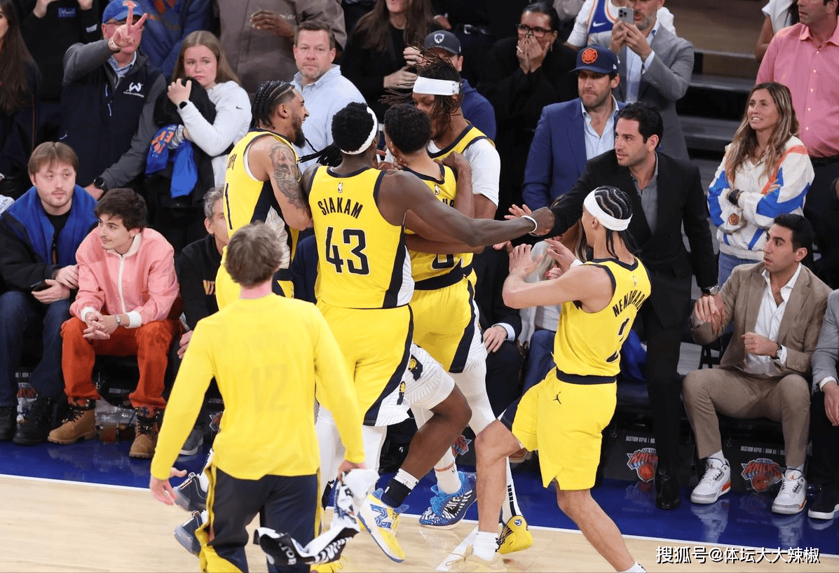 开云体育-包含清晨体能课后，印第安纳步行者造点机会备战欧超杯，信心回归，身体对抗强度拉满的词条